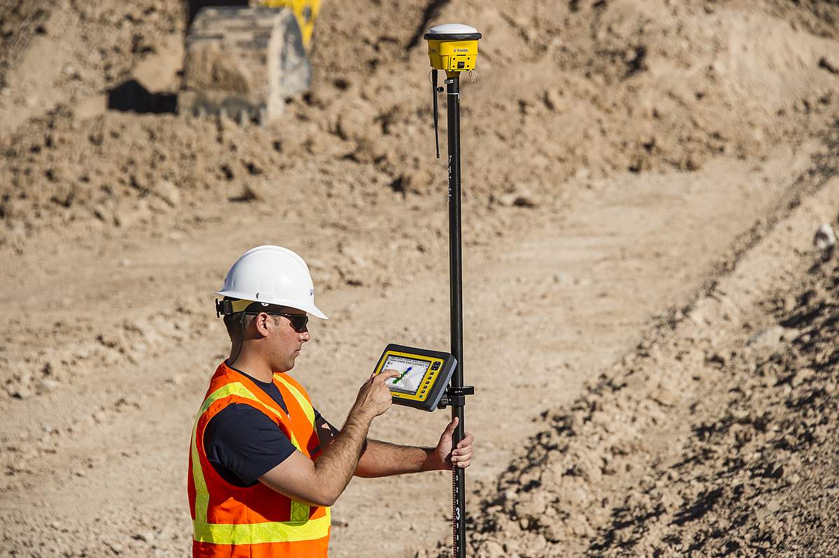 Trimble integriert GalileoKorrekturdaten in VRS Now