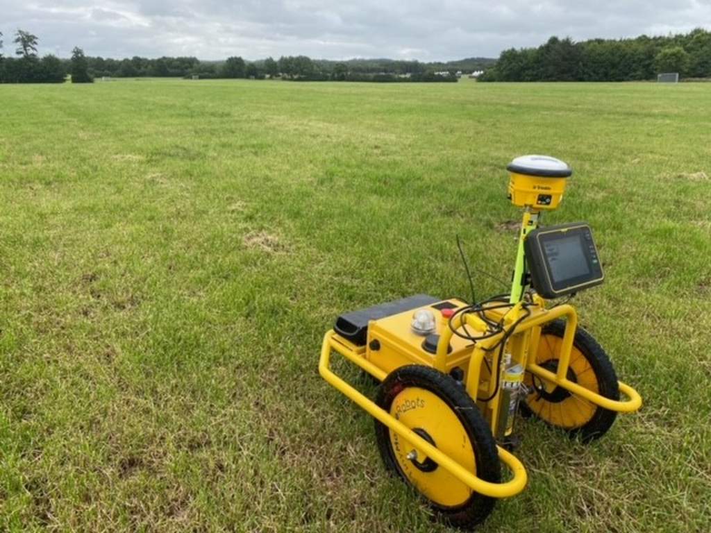 Der TinyS mit Trimble T7 Tablet und GNSS-Empfänger Trimble SPS986