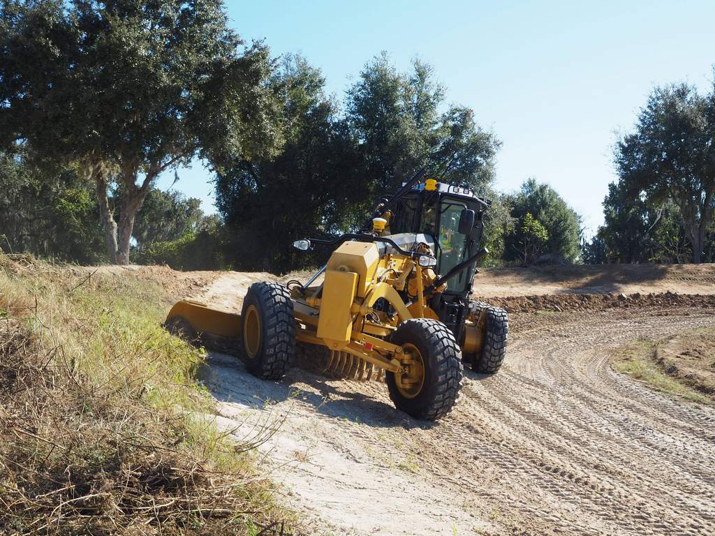 Grader: Trimble Earthworks ohne Masten