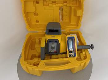 LL300S-4 Rotationslaser mit HL450 Empfänger